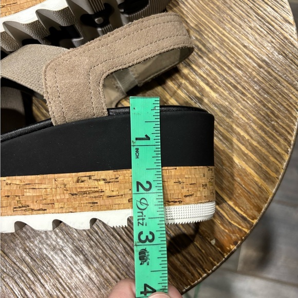 SOREL Womens Beige 1-1/2" Platform Cameron Wedge Slingback Sandal 8 - Picture 5 of 5